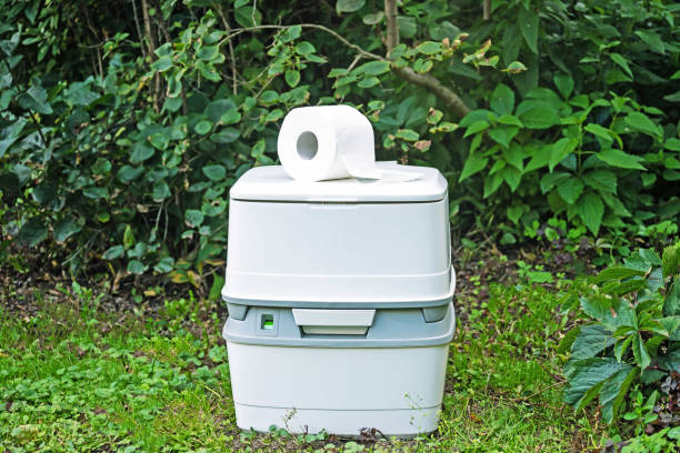 Best Portable restroom trailer rental  in Olivet, TN